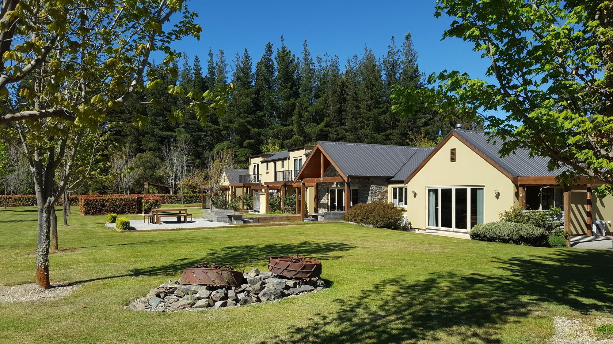 Maple Lodge Luxury Bed & Breakfast Albert Town Eksteriør bilde